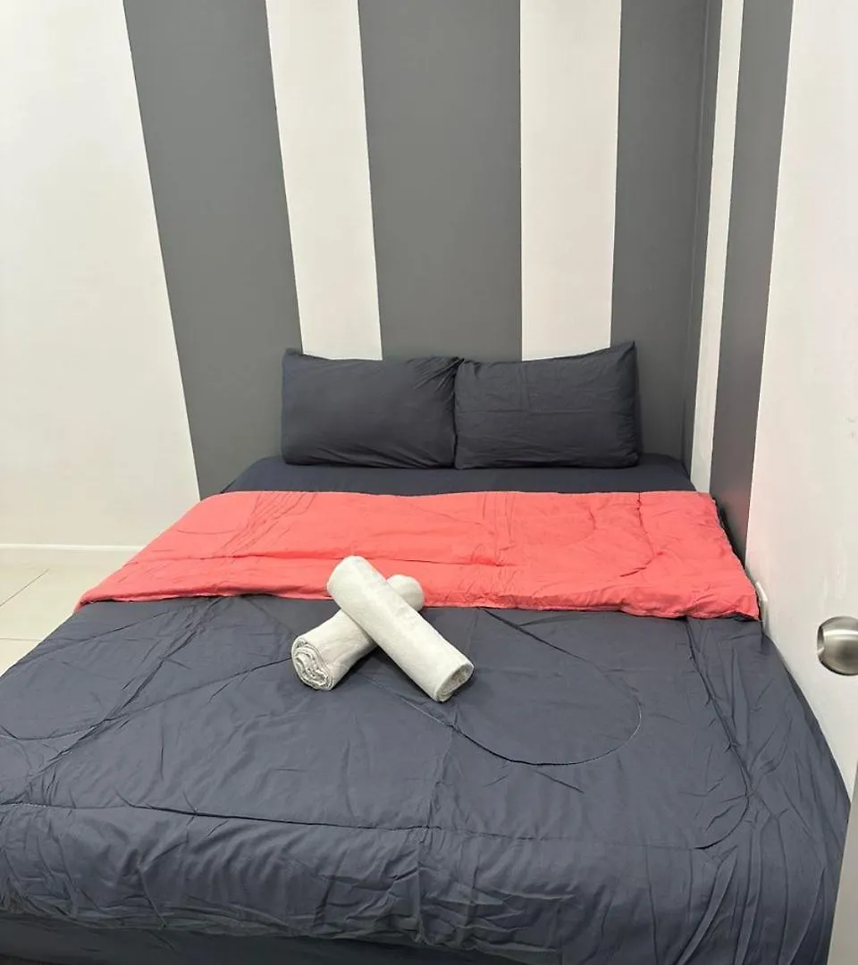 Hello Baby Dato Onn Tebing 10Pax Private Bathroom Johor Bahru Malaysia